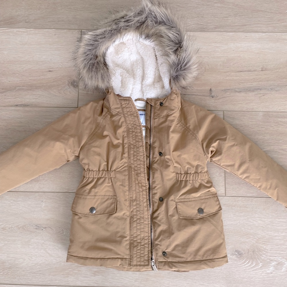 Hooded Puffer Jacket Tan